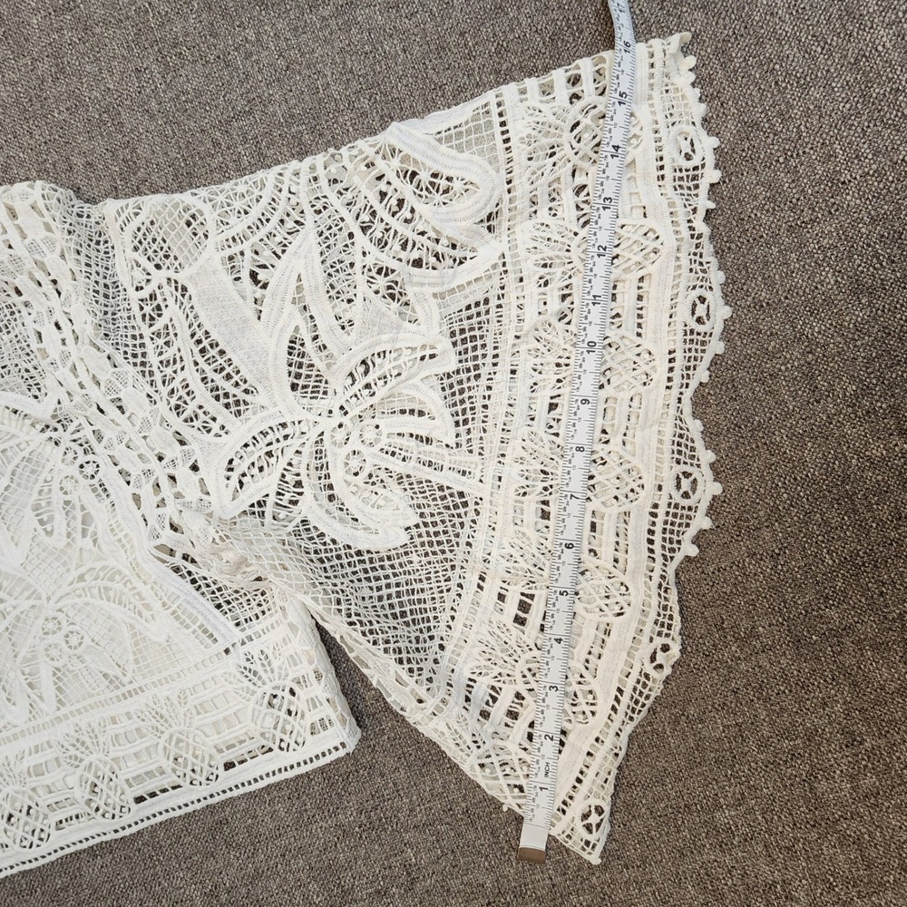 Listing for @susieq557 FARM Rio Off White Guipure Crop Top Blouse Sz. XS - Picture 9 of 16